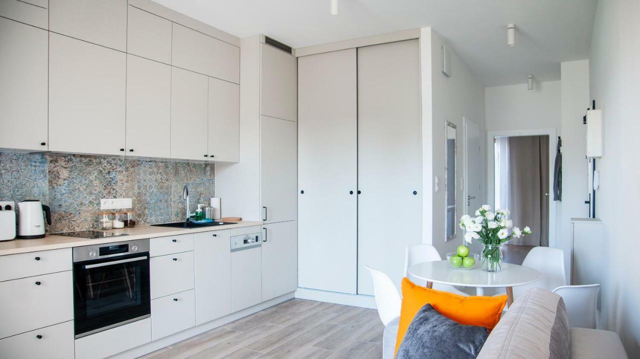 Neartopl Rakowicka Apartments Parking كراكوفيا المظهر الخارجي الصورة