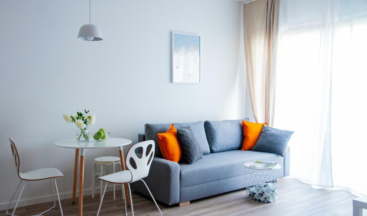 Neartopl Rakowicka Apartments Parking كراكوفيا المظهر الخارجي الصورة
